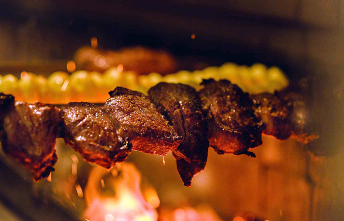No momento você está vendo Dicas para fazer o seu churrasco durante a quarentena!